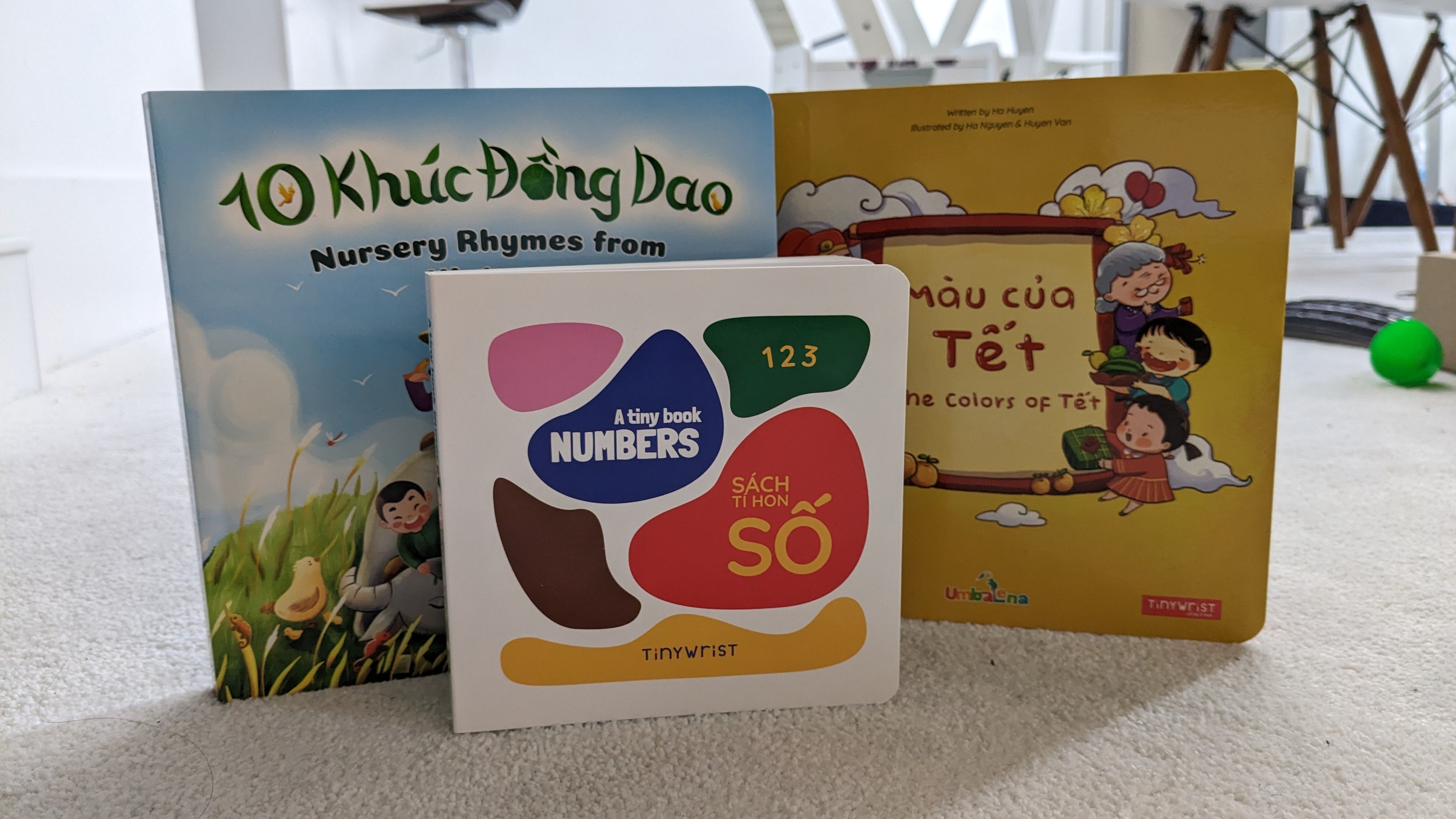 Bilingual Book & Game Bundle: Rulieta, Tadeo and their Band of Many Co -  Feppy